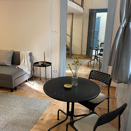 Blue Mirror Apartment Budapest Exterior photo